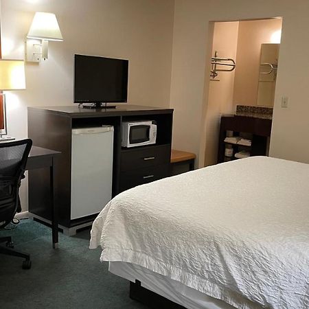 Slumber Inn Harrisonville Bagian luar foto