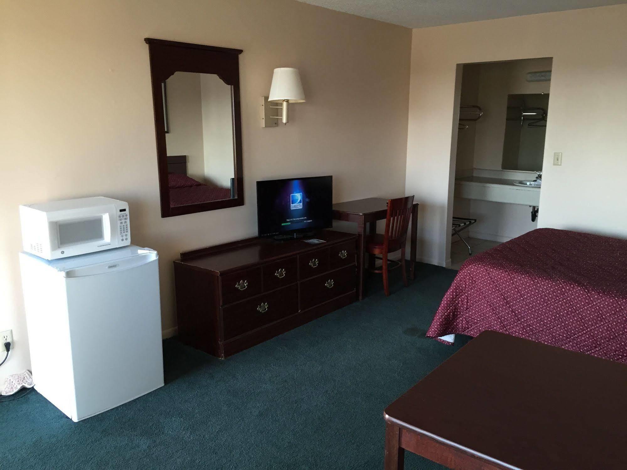 Slumber Inn Harrisonville Bagian luar foto